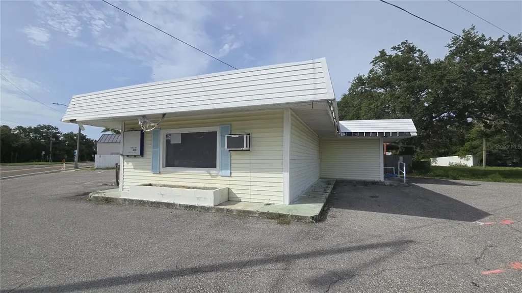 1487 S Fort Harrison Avenue Clearwater FL 33756