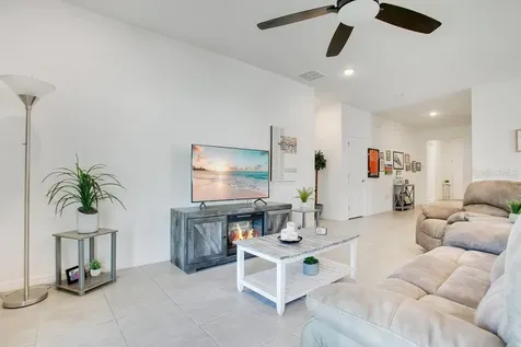 3964 Mayhill Loop Eustis FL 32736