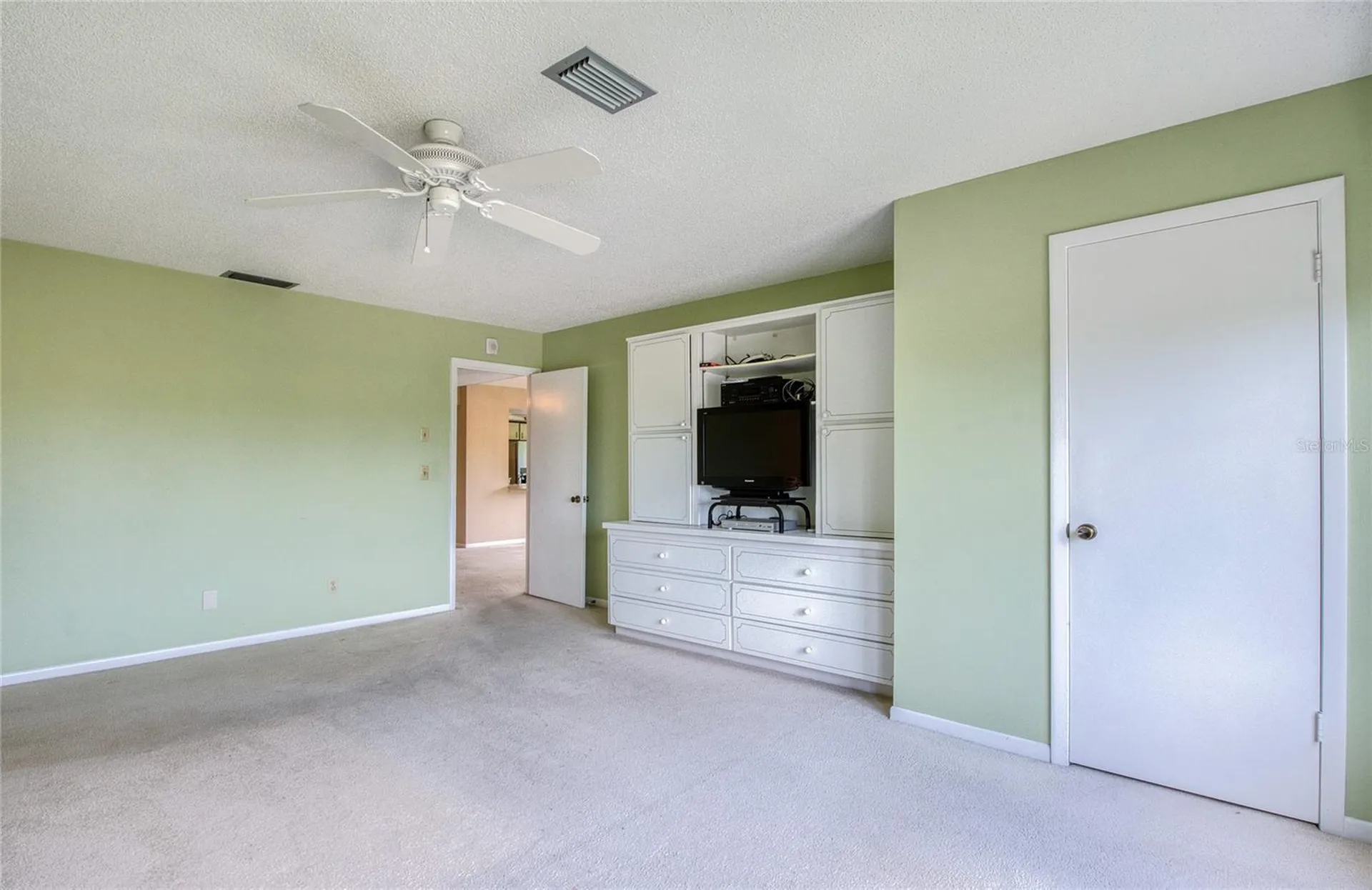 700 Starkey Road Largo FL 33771