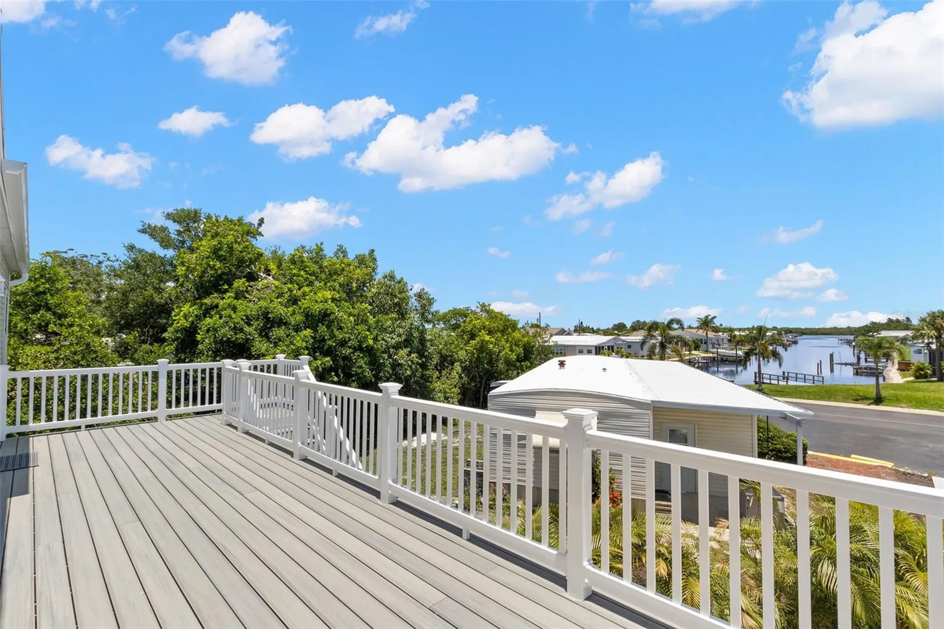 6924 Americana Drive NE St Petersburg FL 33702