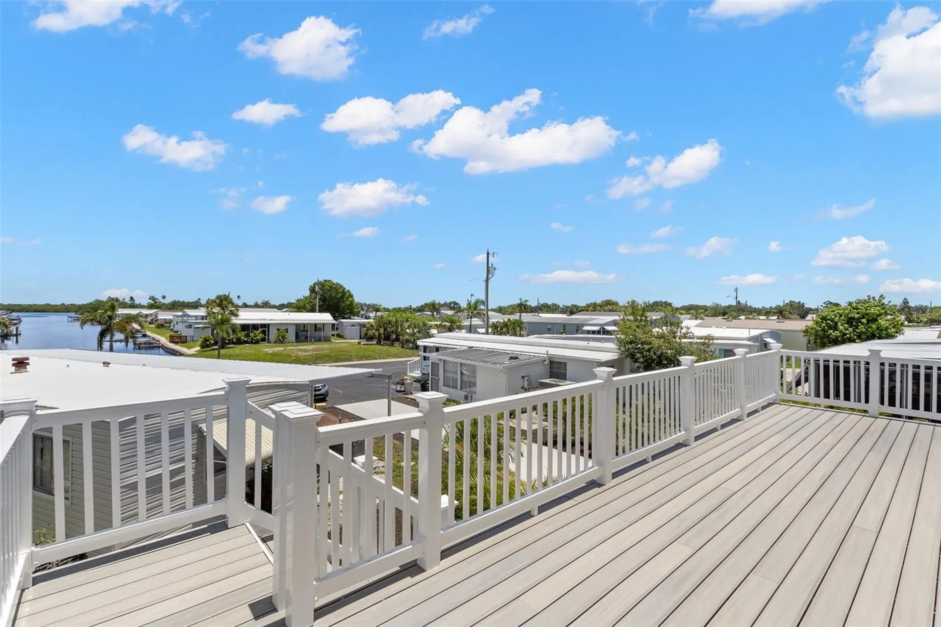 6924 Americana Drive NE St Petersburg FL 33702