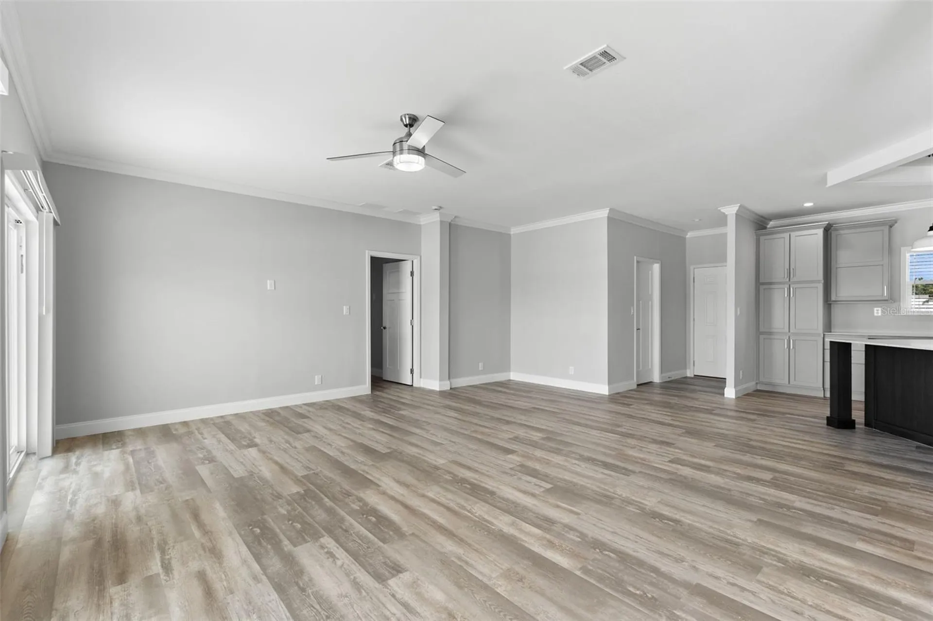 6924 Americana Drive NE St Petersburg FL 33702