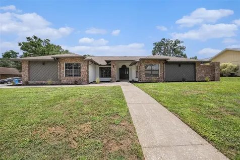 513 Sportsman Park Drive Seffner FL 33584