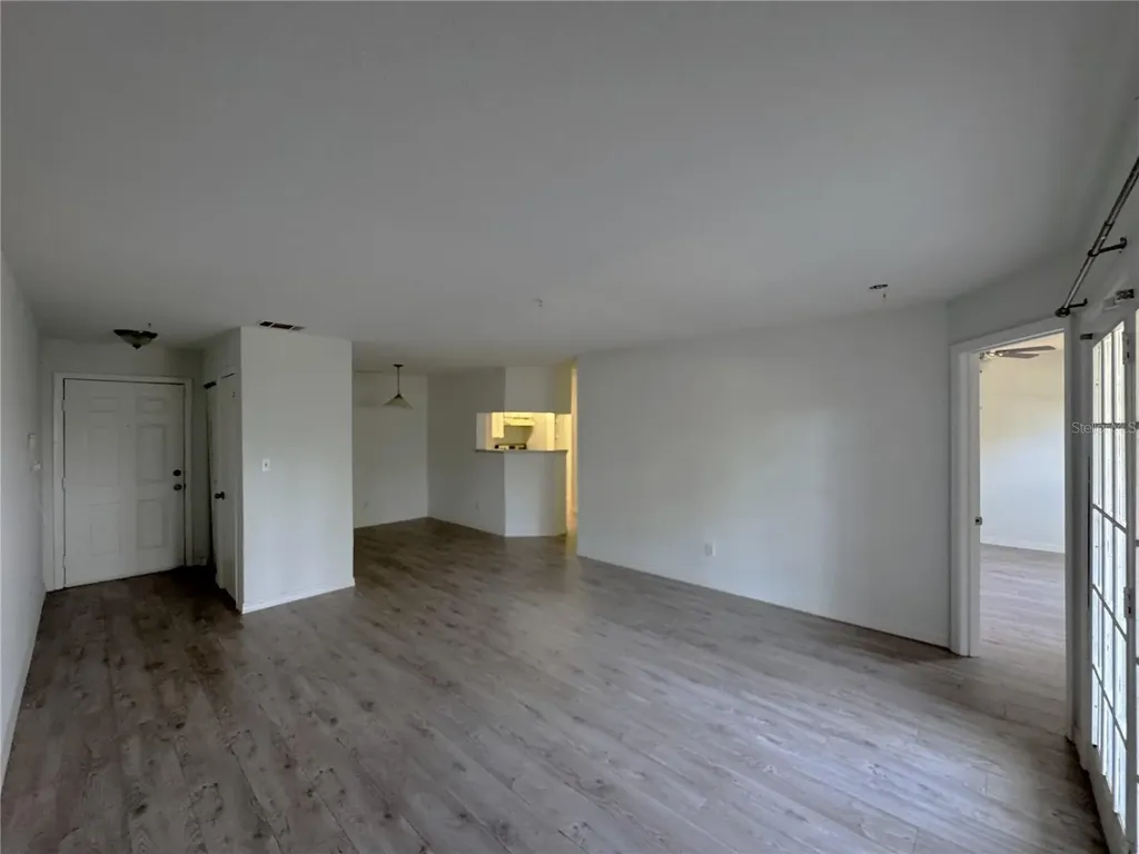 199 Afton Square Altamonte Springs FL 32714
