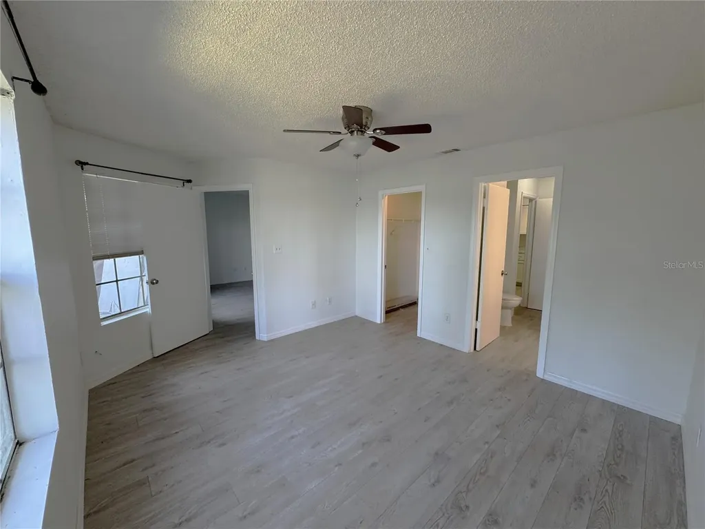 199 Afton Square Altamonte Springs FL 32714