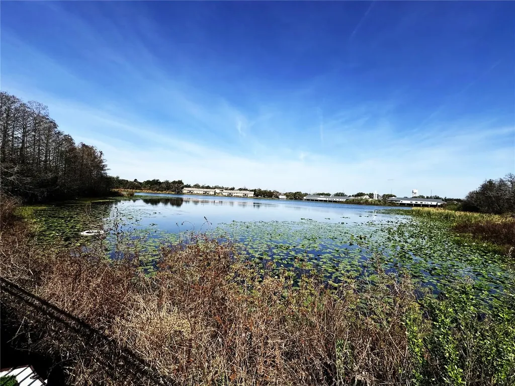 199 Afton Square Altamonte Springs FL 32714