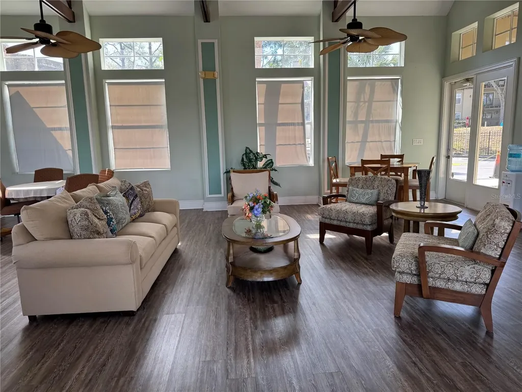 199 Afton Square Altamonte Springs FL 32714