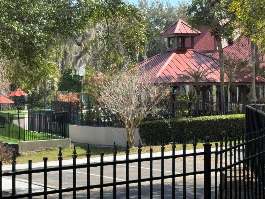 199 Afton Square Altamonte Springs FL 32714