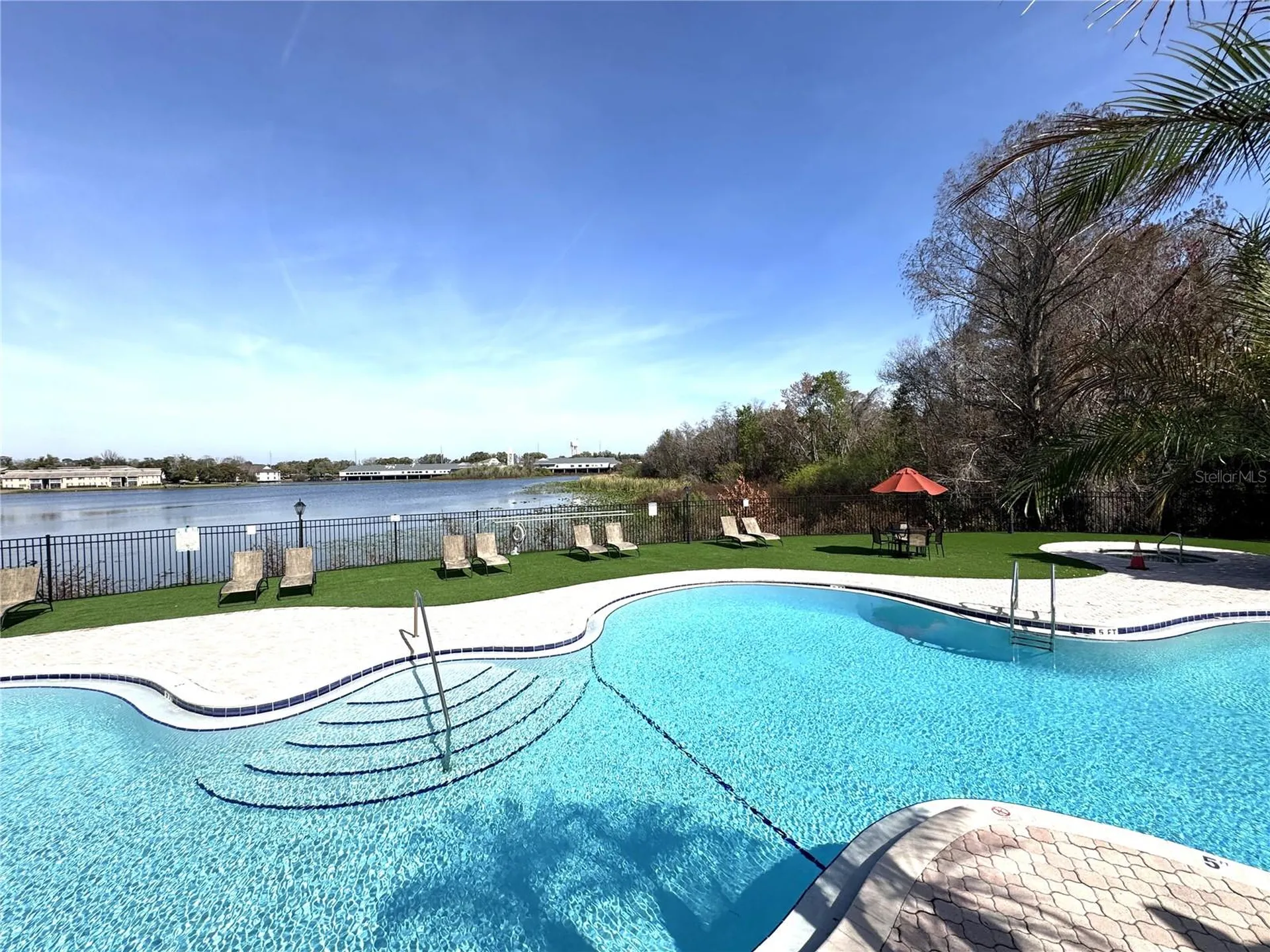 199 Afton Square Altamonte Springs FL 32714