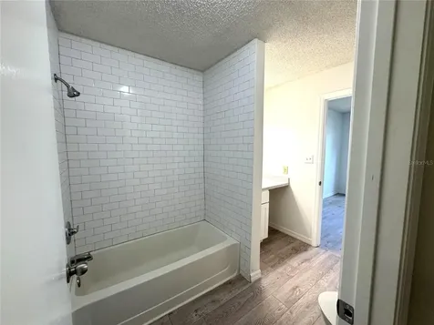 199 Afton Square Altamonte Springs FL 32714