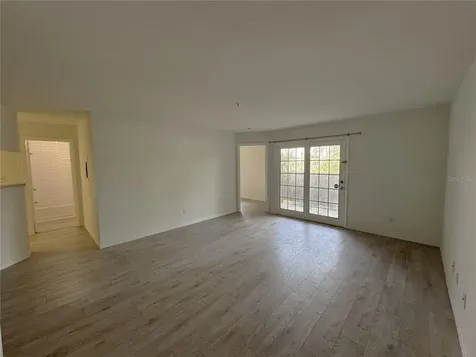 199 Afton Square Altamonte Springs FL 32714