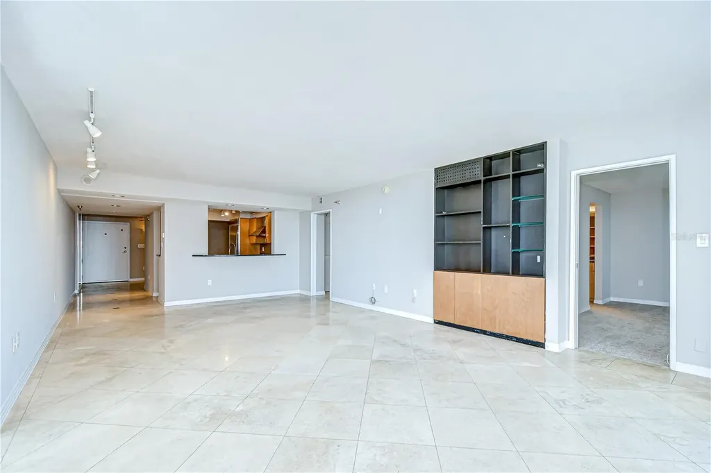 2413 Bayshore Boulevard Tampa FL 33629