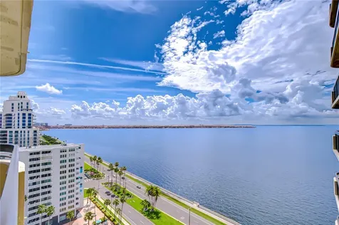 2413 Bayshore Boulevard Tampa FL 33629