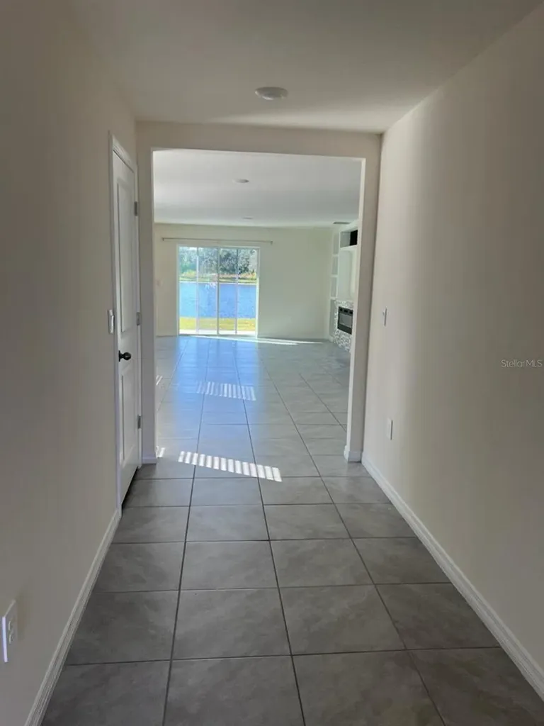 2824 Rock Sound Street Bradenton FL 34208