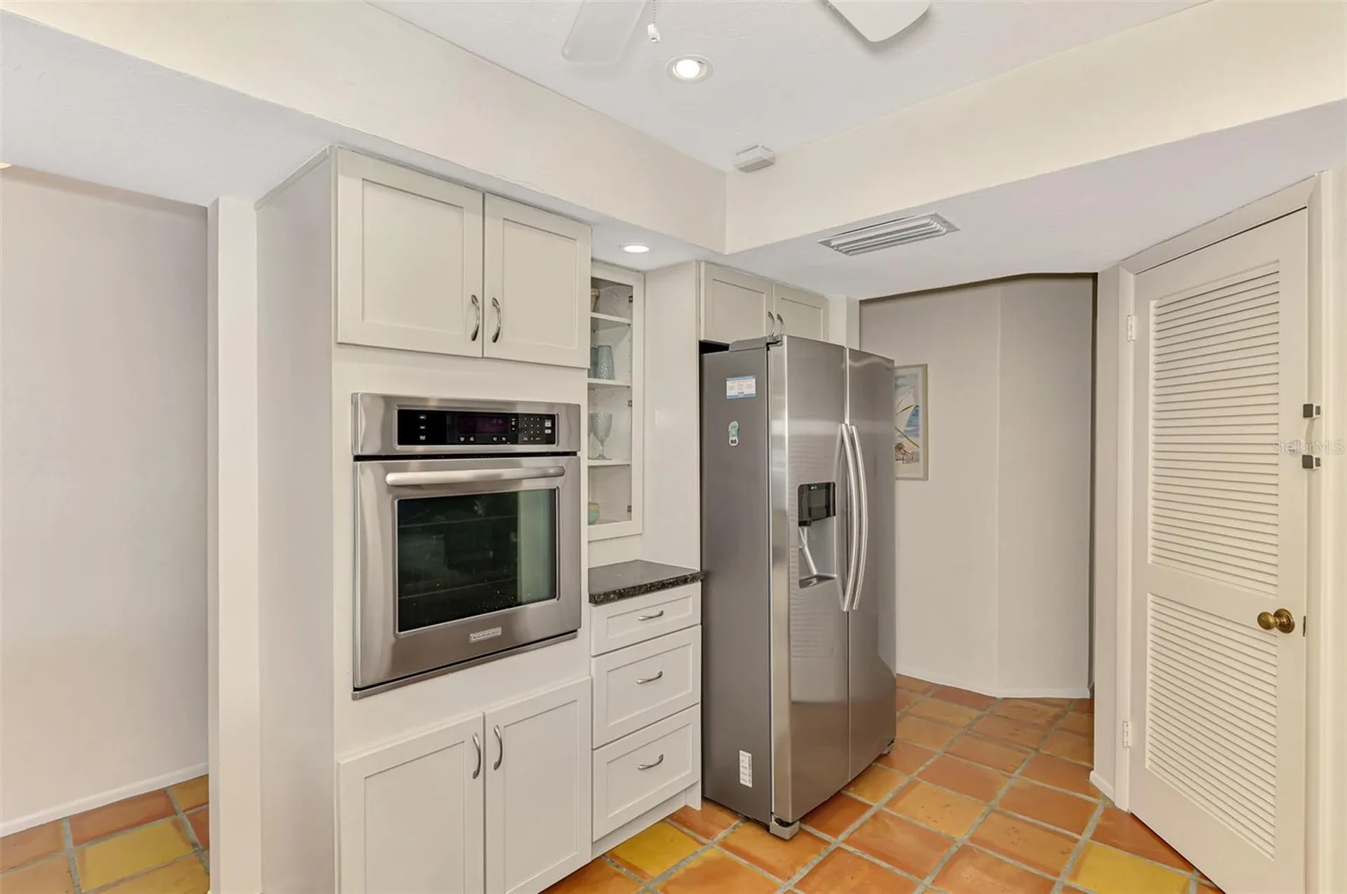 4946 Commonwealth Drive Sarasota FL 34242