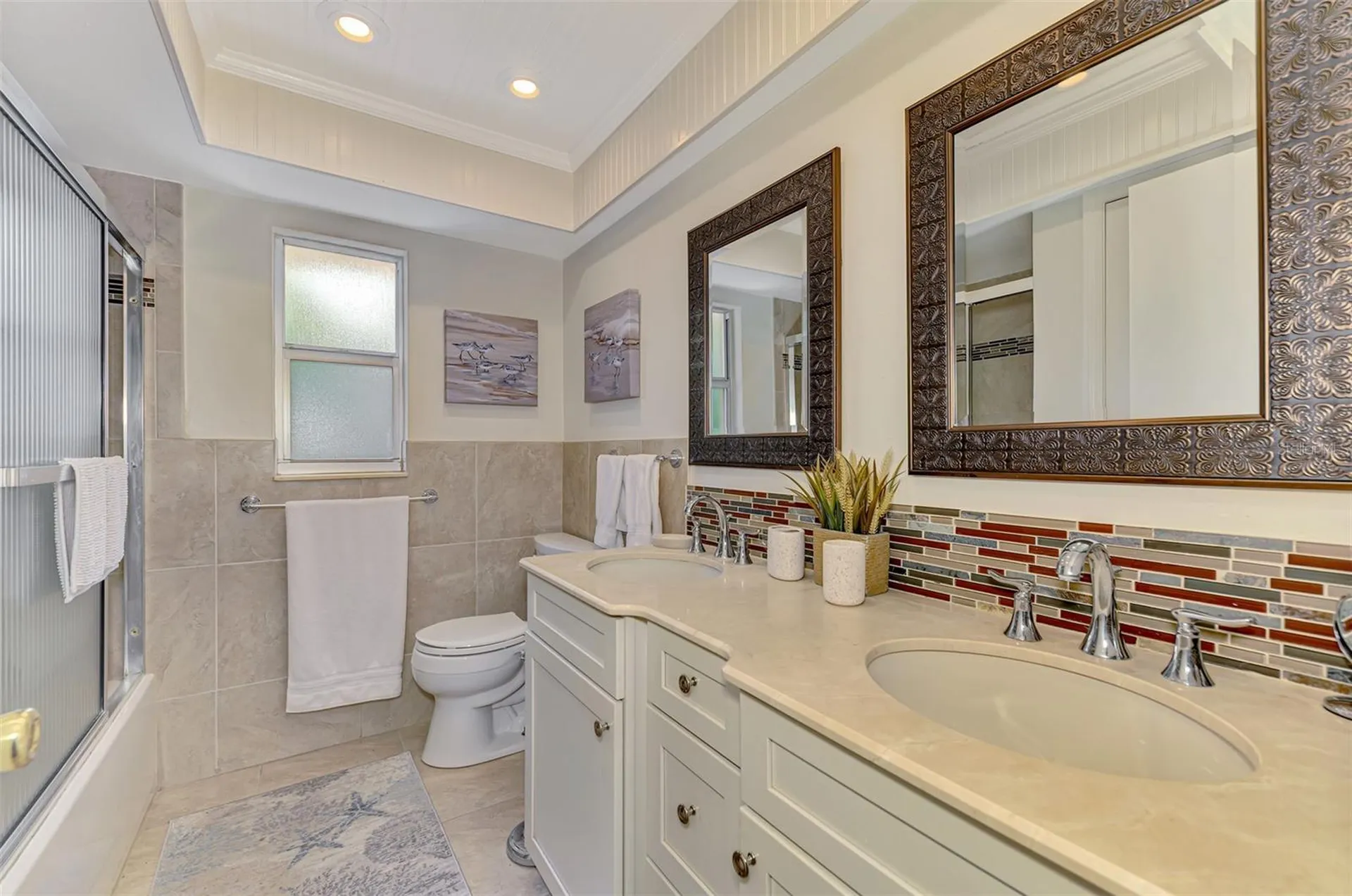 4946 Commonwealth Drive Sarasota FL 34242