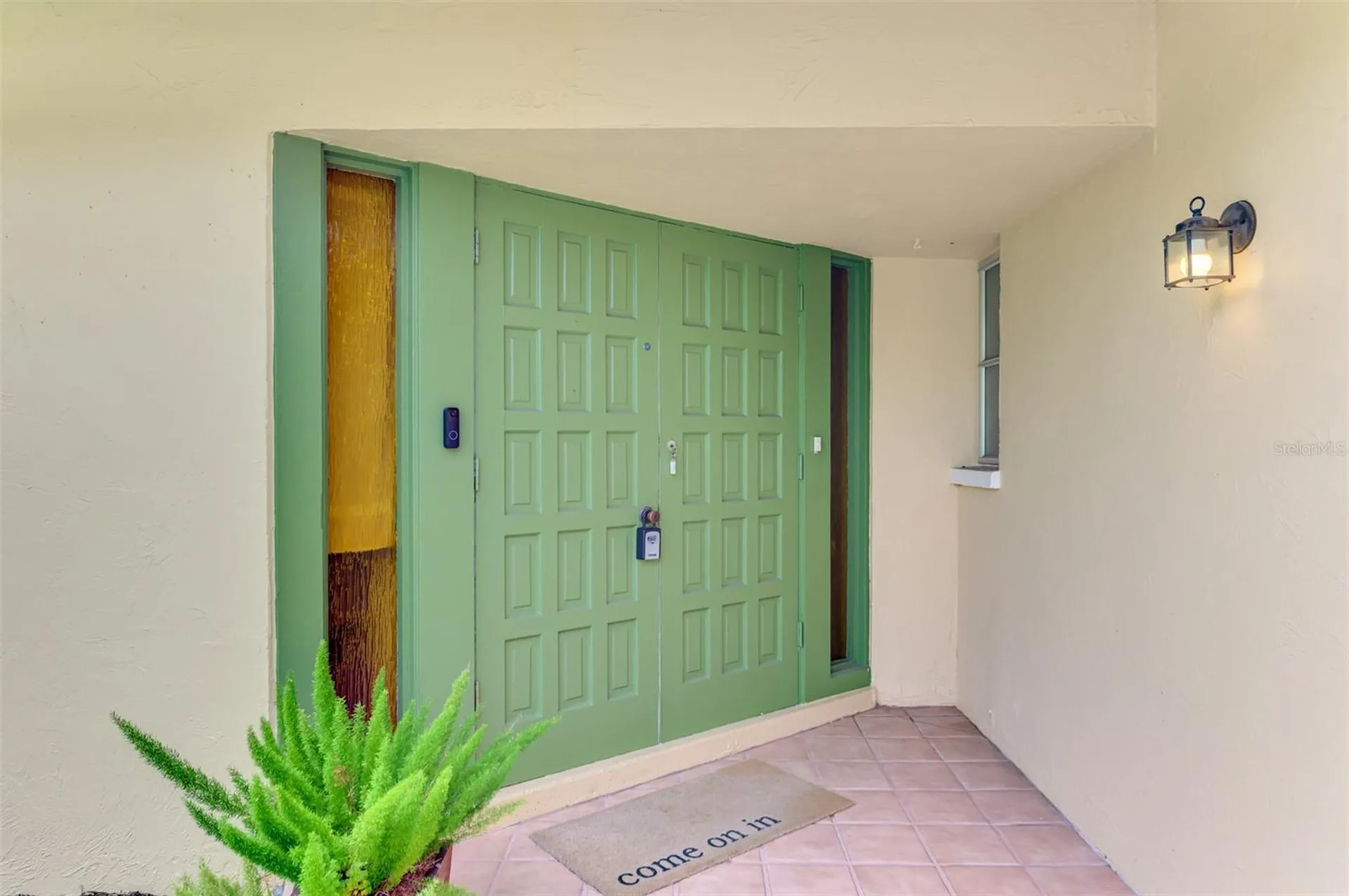 4946 Commonwealth Drive Sarasota FL 34242