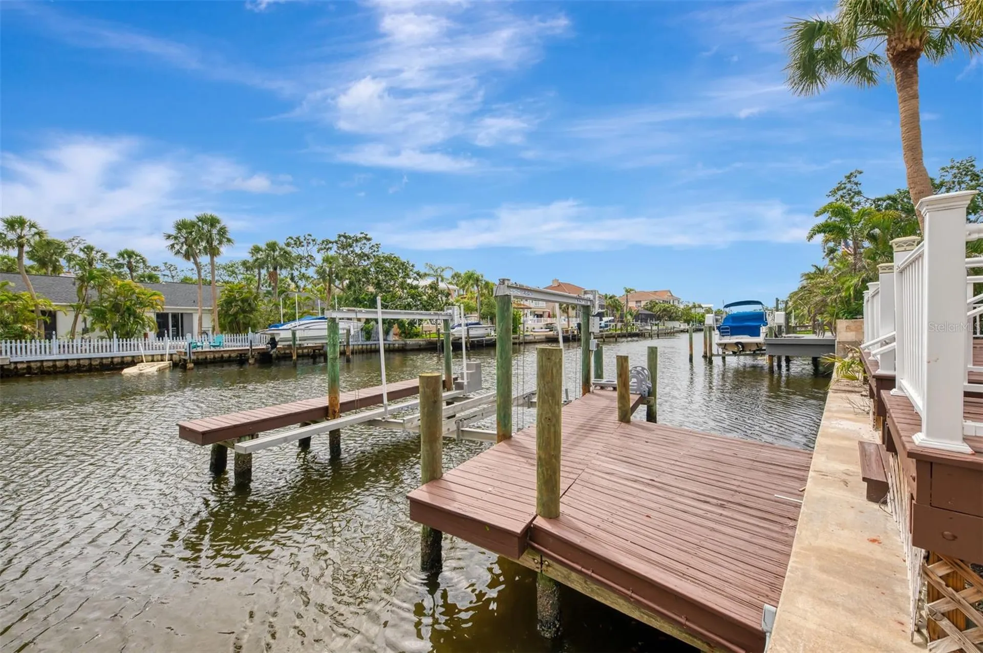 4946 Commonwealth Drive Sarasota FL 34242