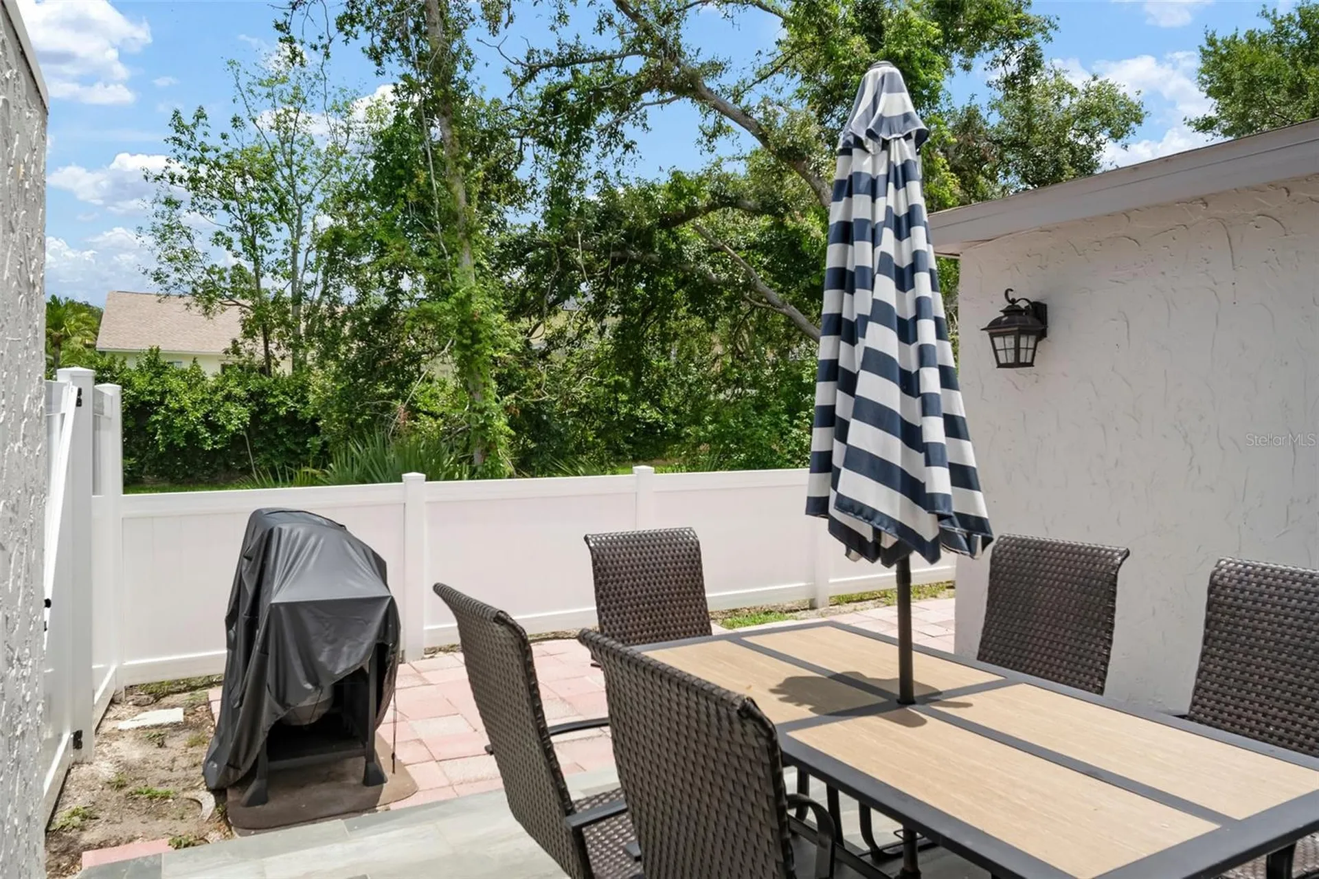 1712 Azalea Court Oldsmar FL 34677