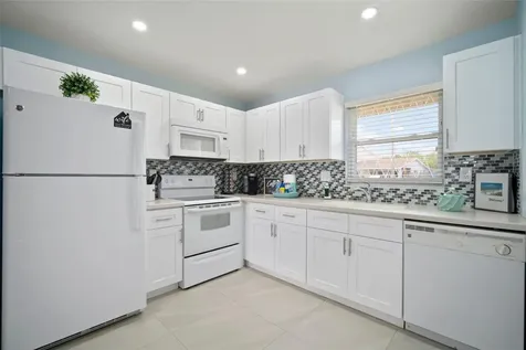 1712 Azalea Court Oldsmar FL 34677