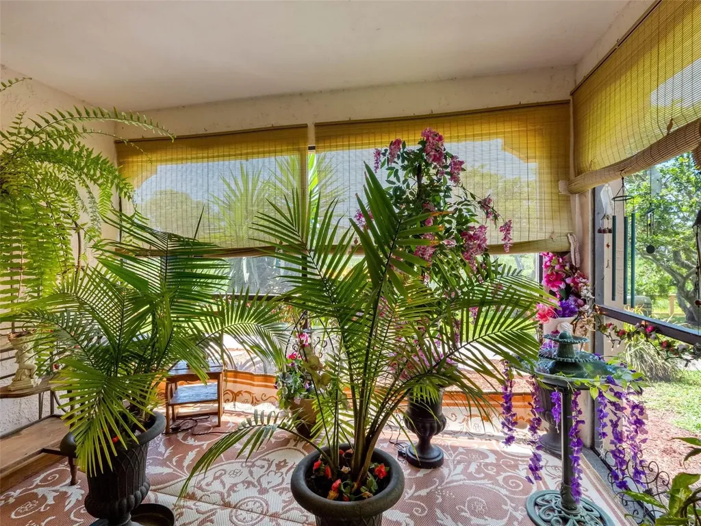 10182 Seminole Island Drive Largo FL 33773
