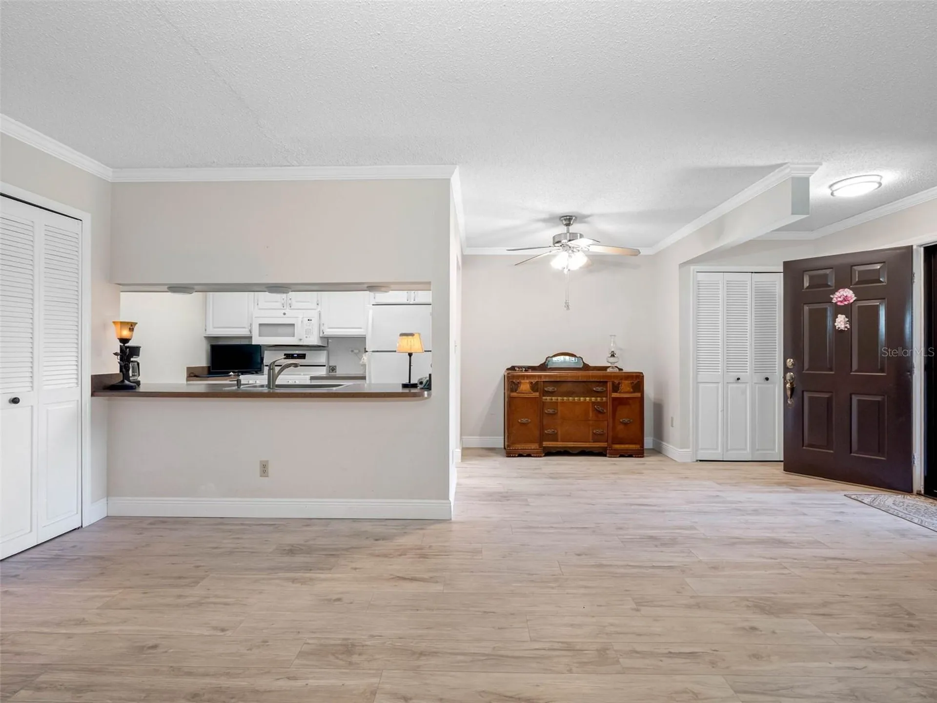 10182 Seminole Island Drive Largo FL 33773
