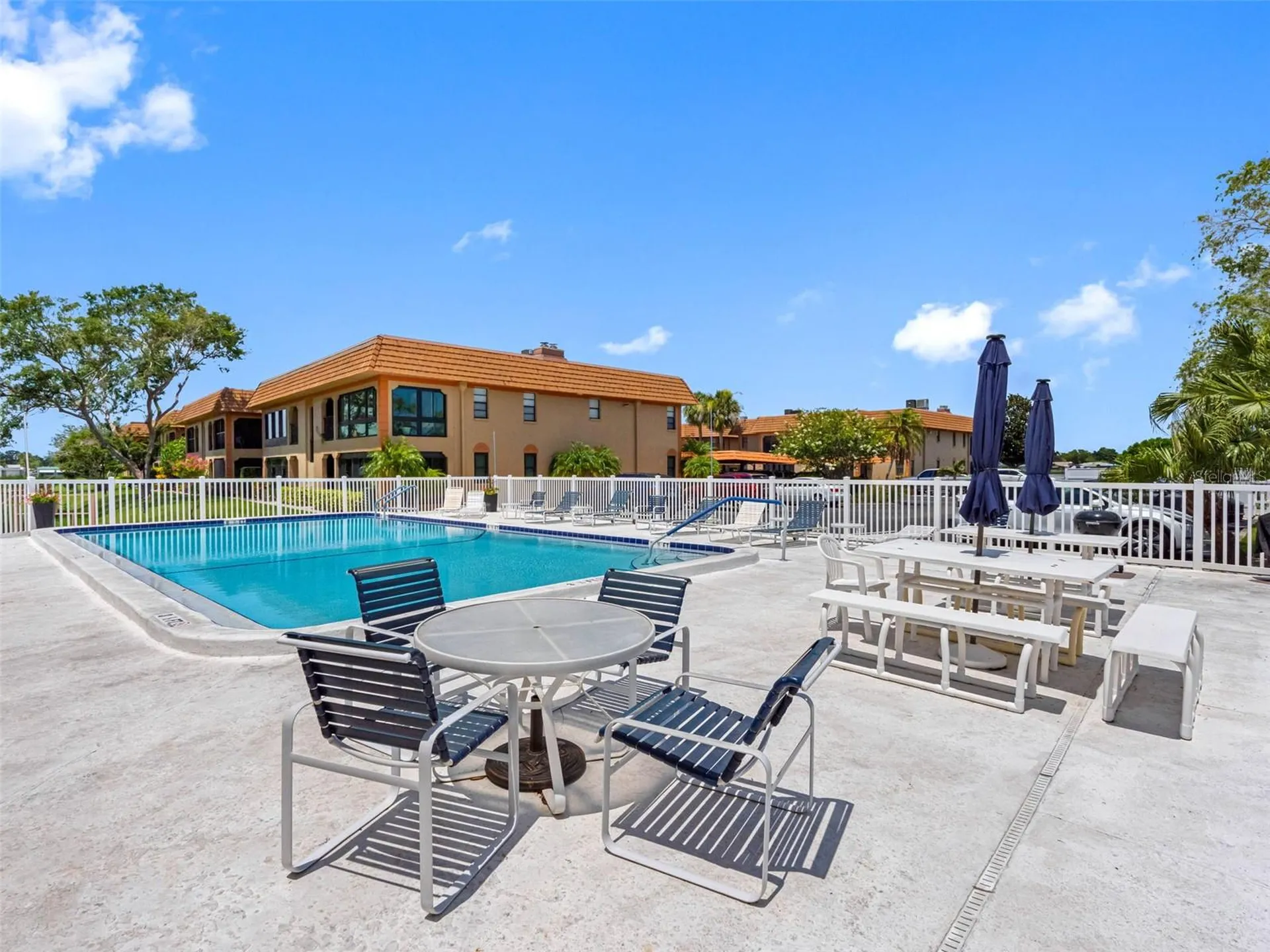 10182 Seminole Island Drive Largo FL 33773