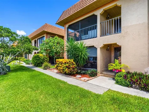 10182 Seminole Island Drive Largo FL 33773