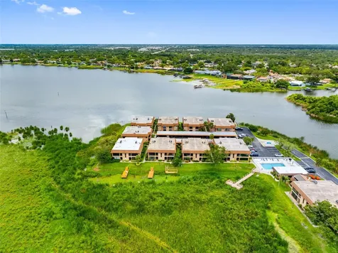 10182 Seminole Island Drive Largo FL 33773