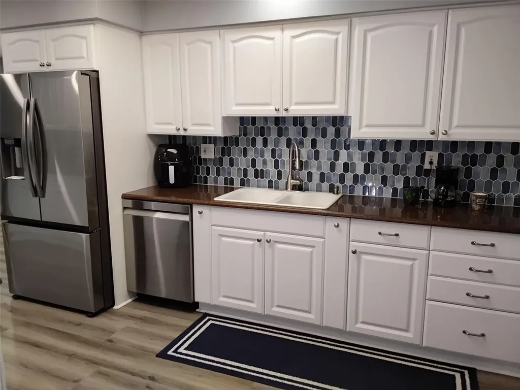 702 Cypress Place Sun City Center FL 33573