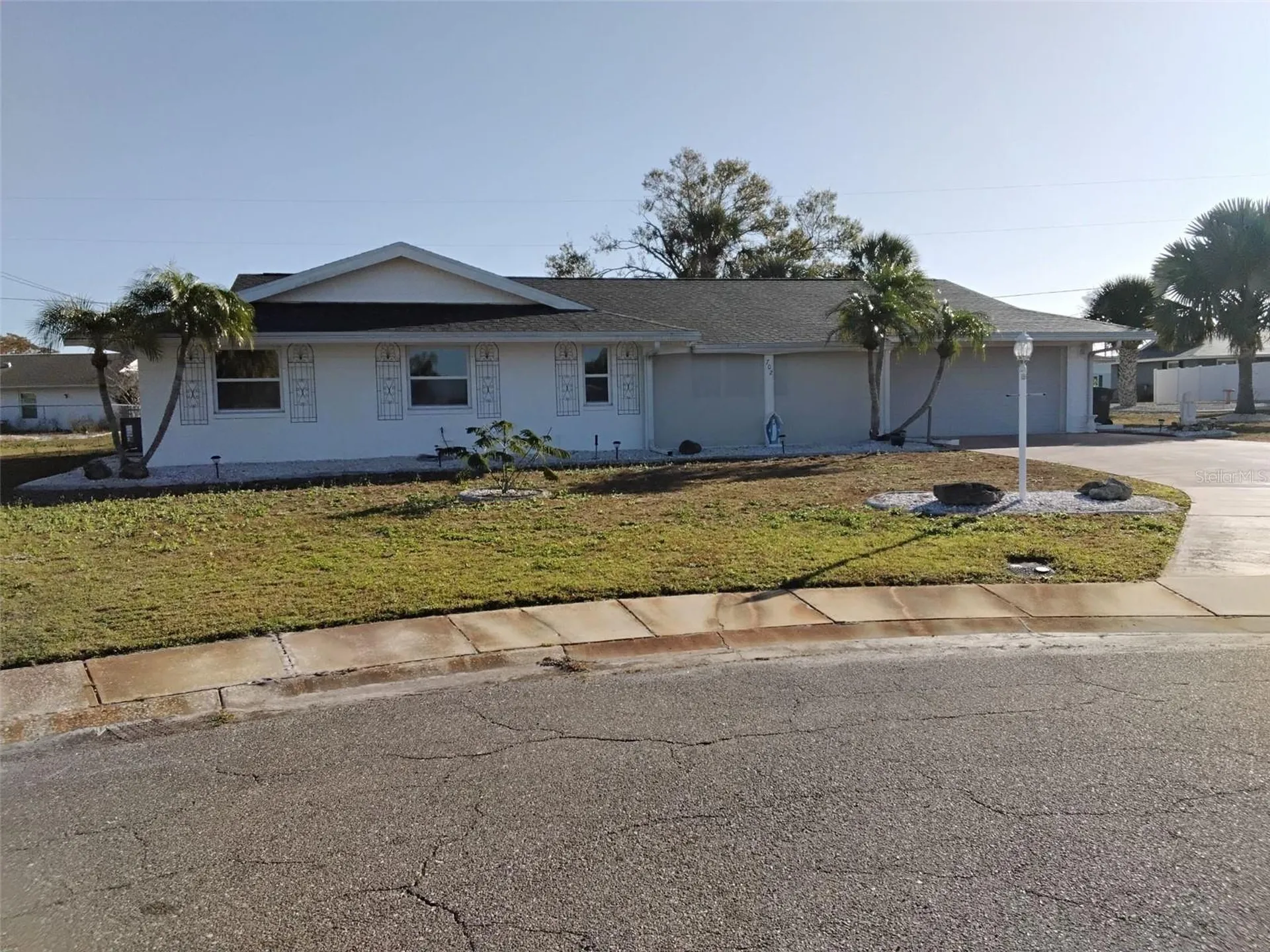702 Cypress Place Sun City Center FL 33573