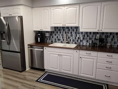 702 Cypress Place Sun City Center FL 33573