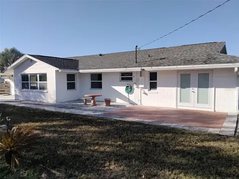 702 Cypress Place Sun City Center FL 33573