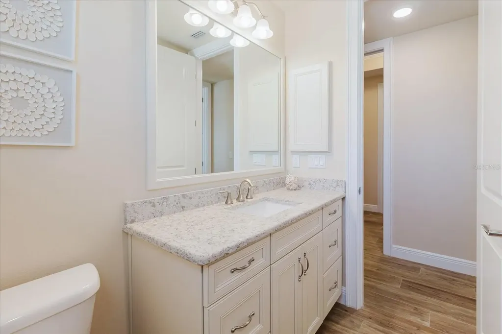501 Tamiami Trail N Venice FL 34285