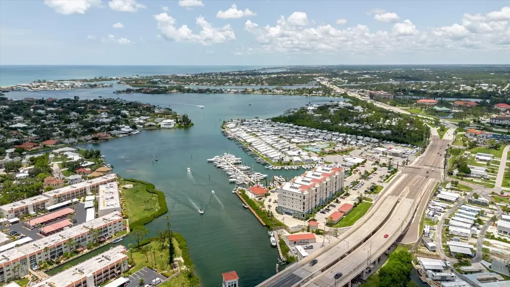 501 Tamiami Trail N Venice FL 34285