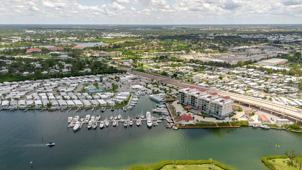 501 Tamiami Trail N Venice FL 34285