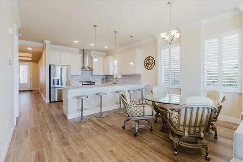 501 Tamiami Trail N Venice FL 34285