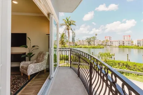 501 Tamiami Trail N Venice FL 34285