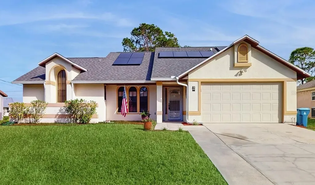 865 Tyrol Avenue NW Palm Bay FL 32907