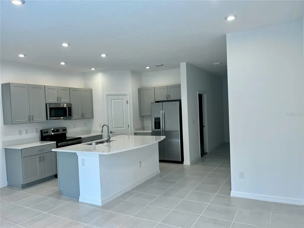 34142 Polacca Lane Wesley Chapel FL 33543