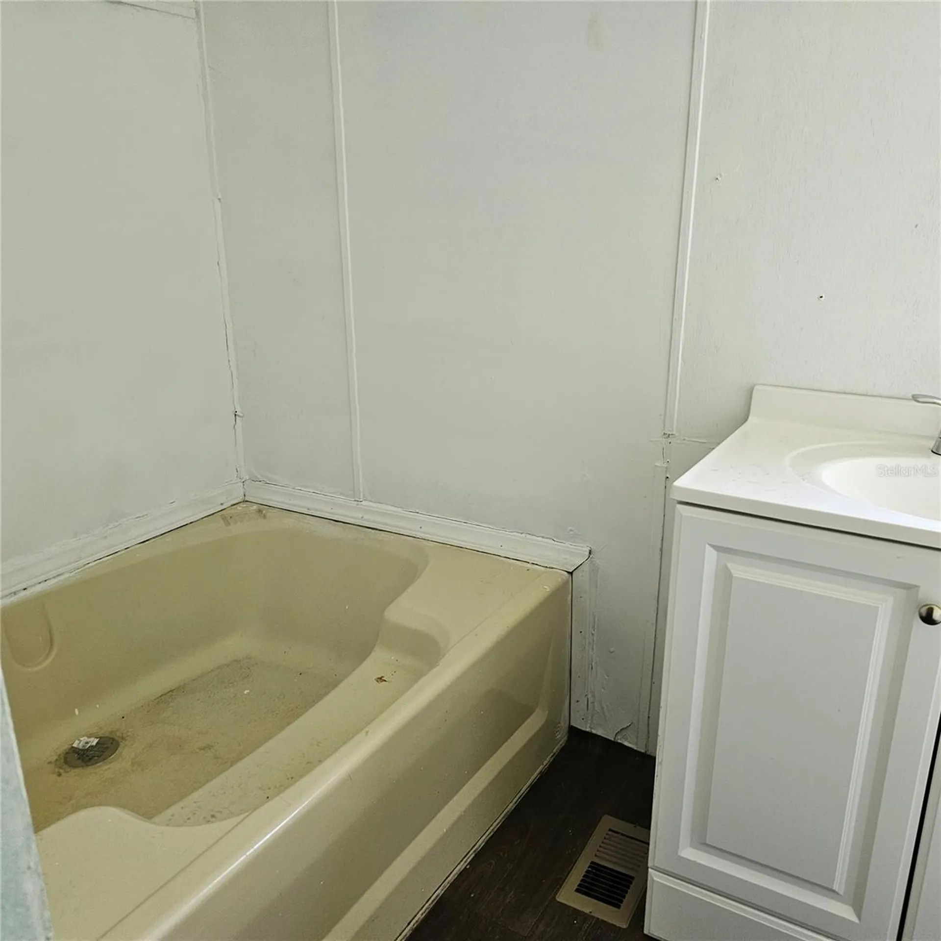 2603 Ince Drive Ruskin FL 33570