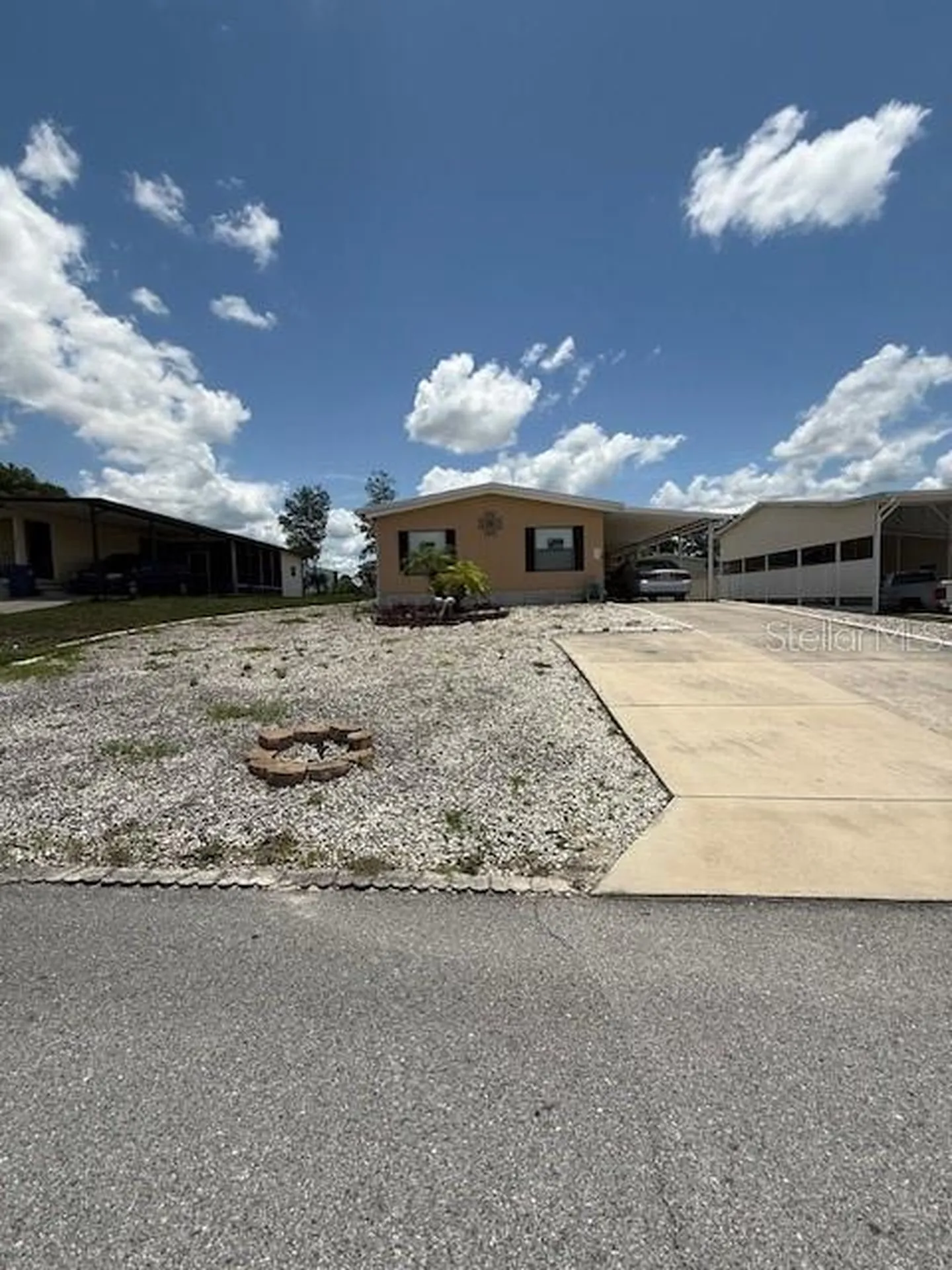 8466 Dickens Avenue Brooksville FL 34613