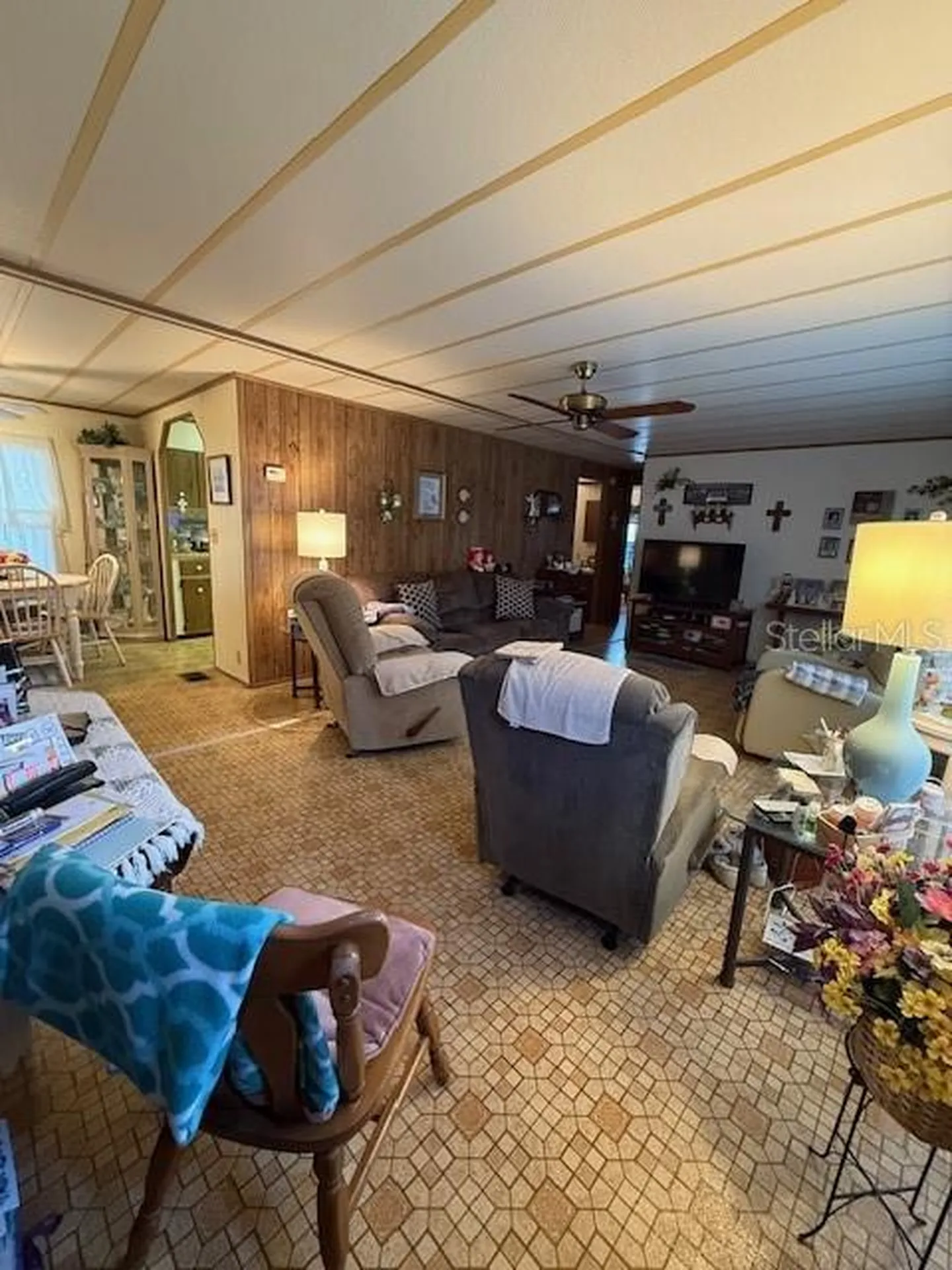 8466 Dickens Avenue Brooksville FL 34613