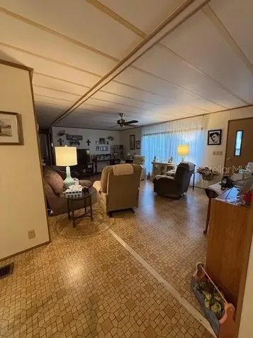 8466 Dickens Avenue Brooksville FL 34613