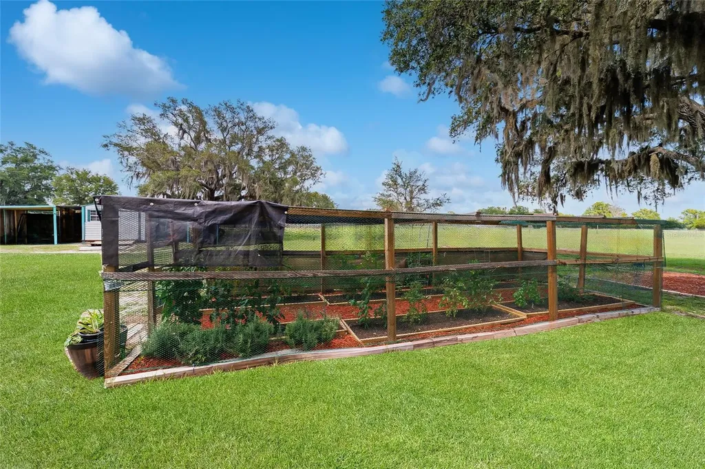 12651 SE County Road 337 Dunnellon FL 34431