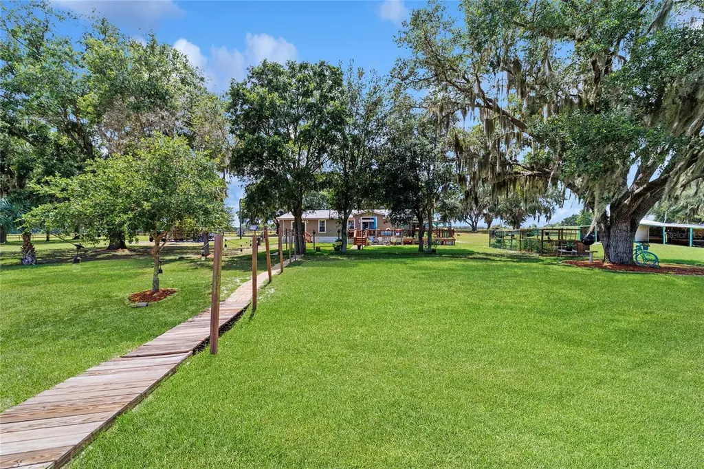 12651 SE County Road 337 Dunnellon FL 34431