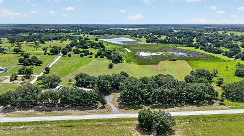 12651 SE County Road 337 Dunnellon FL 34431