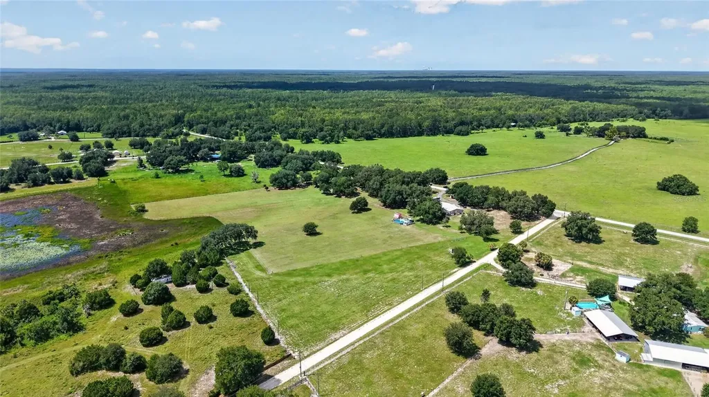 12651 SE County Road 337 Dunnellon FL 34431