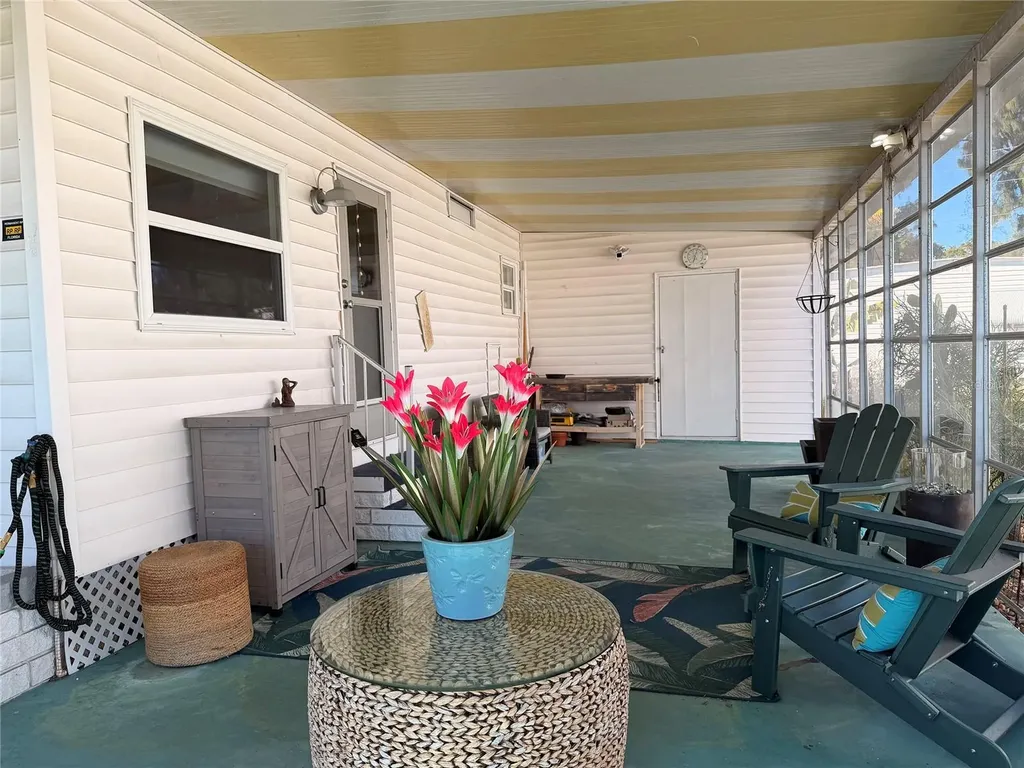 5402 Chateau Lane Bradenton FL 34207