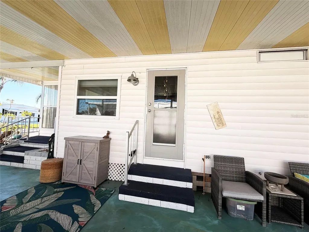 5402 Chateau Lane Bradenton FL 34207